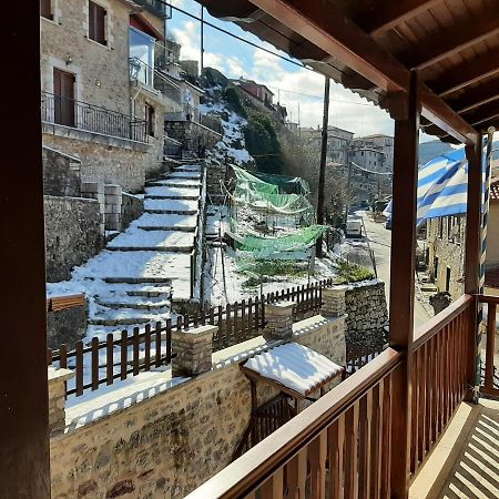 Ferienwohnung Δημητσανασ Τοποσ Νύμφη Δάφνη Dimitsana Exterior foto